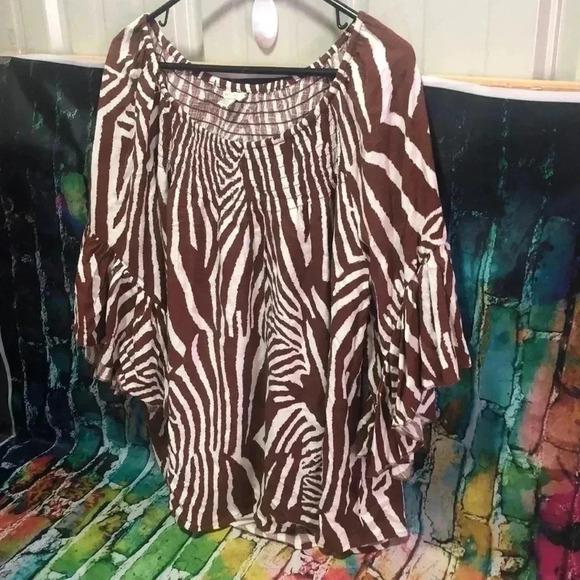 EST.1946 size Large animal print flowing top‎ brown and white - Picture 1 of 10